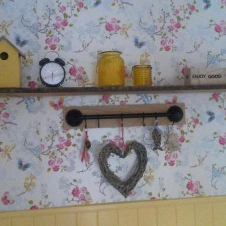 Pipowagen Camping Puur Genieten Bed and Breakfast Someren Esterno foto