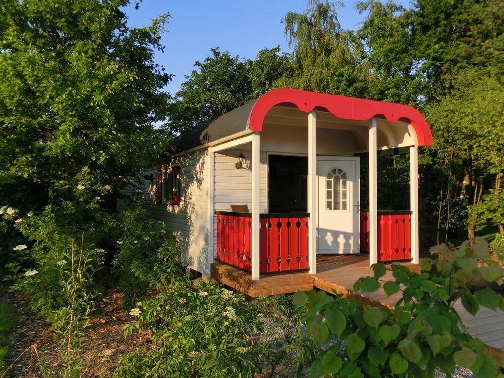 Pipowagen Camping Puur Genieten Bed and Breakfast Someren Camera foto